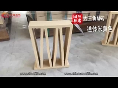 ผนังภายในเป็นอิฐดินเหลืองเปลือก