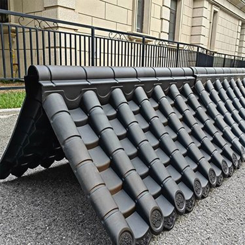 จําหน่ายซินথেติกจีนเพื่อการรับมือกับหลังคาทางการค้า PVC/PP โพลีเมอร์ Ridge & Eaves โมดูลสําหรับรั้วและผนัง